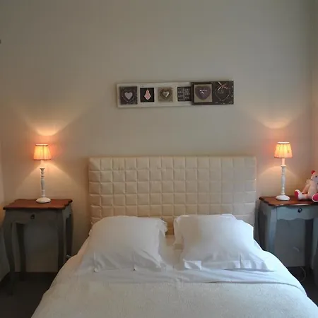 Chambres D'hotes La Cour Des Grands Отель типа 