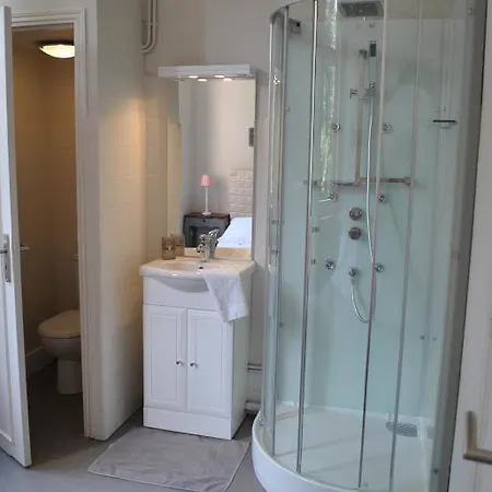 Chambres D'hotes La Cour Des Grands