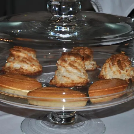 Chambres D'hotes La Cour Des Grands *